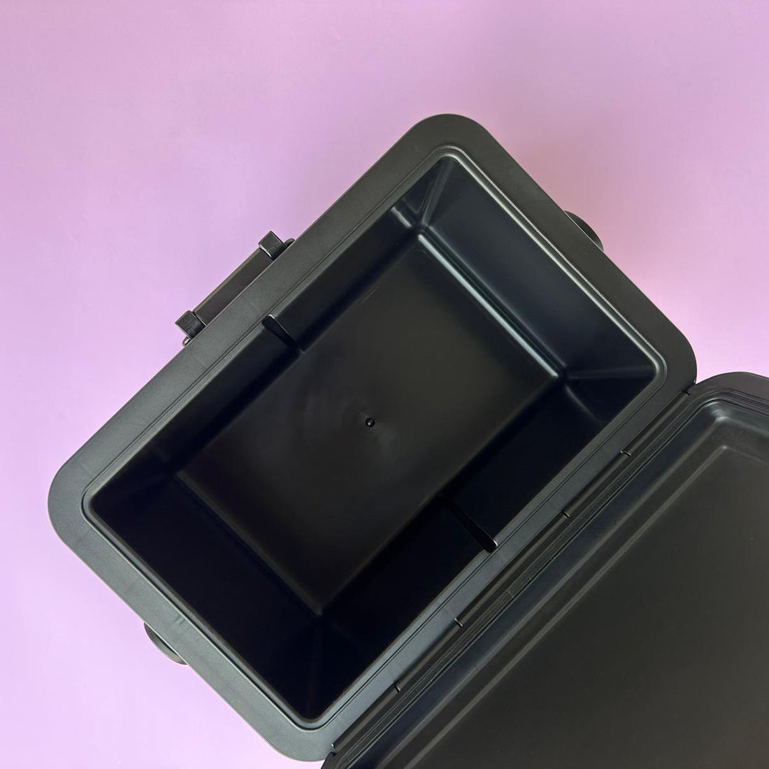 4L Cooler Box – Black