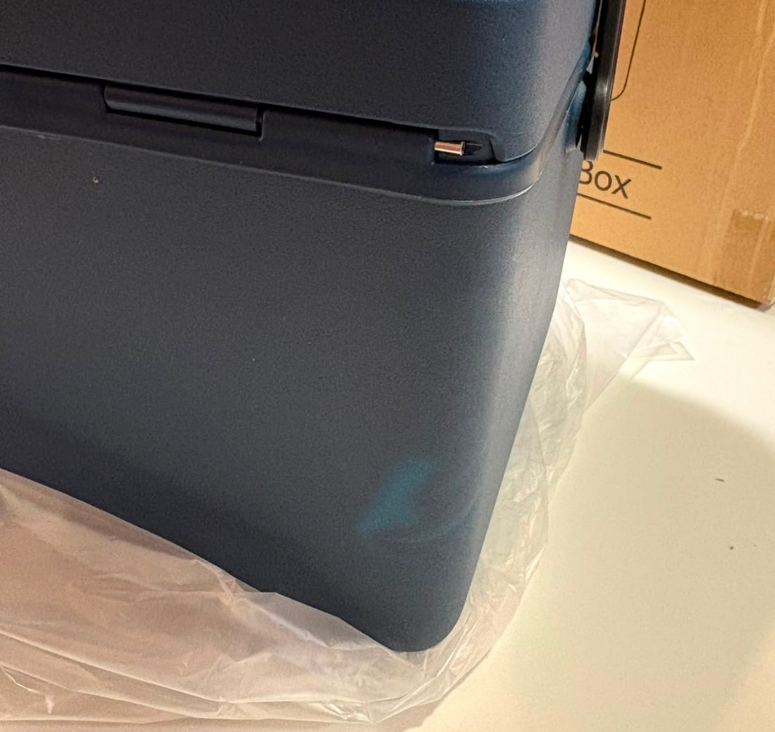 Seconds (NO RETURNS) - 12L Cooler Box - Navy